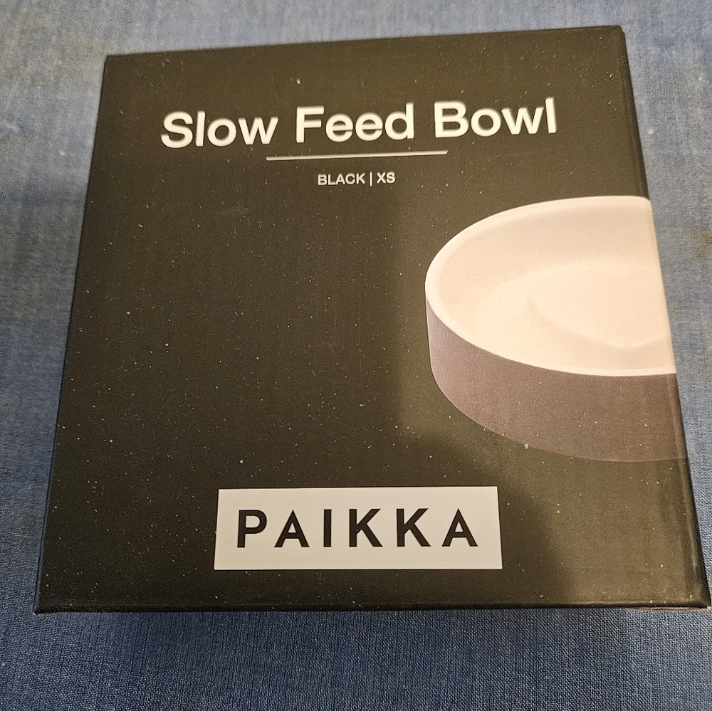 Slow Feed Ceramic Bowl. Black, XS
